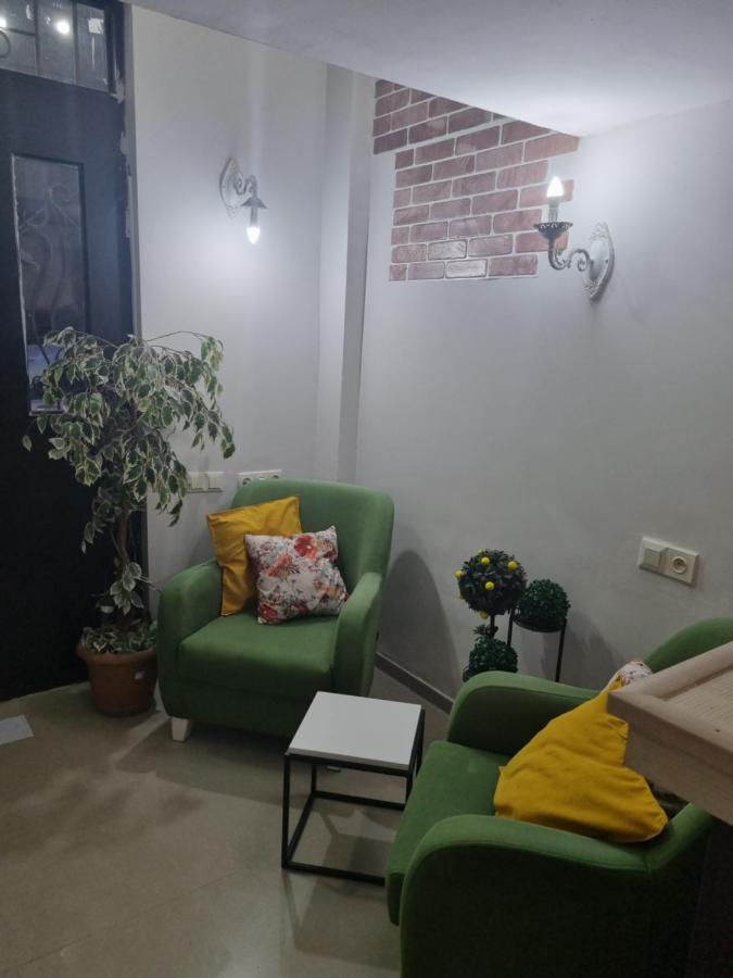Shatell Tbilisi Luaran gambar